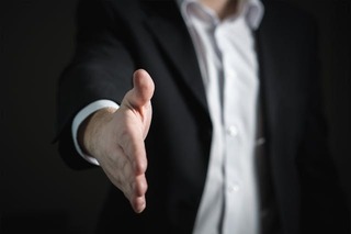 Satış Sorumlusu Nedir, Nasıl Olunur?